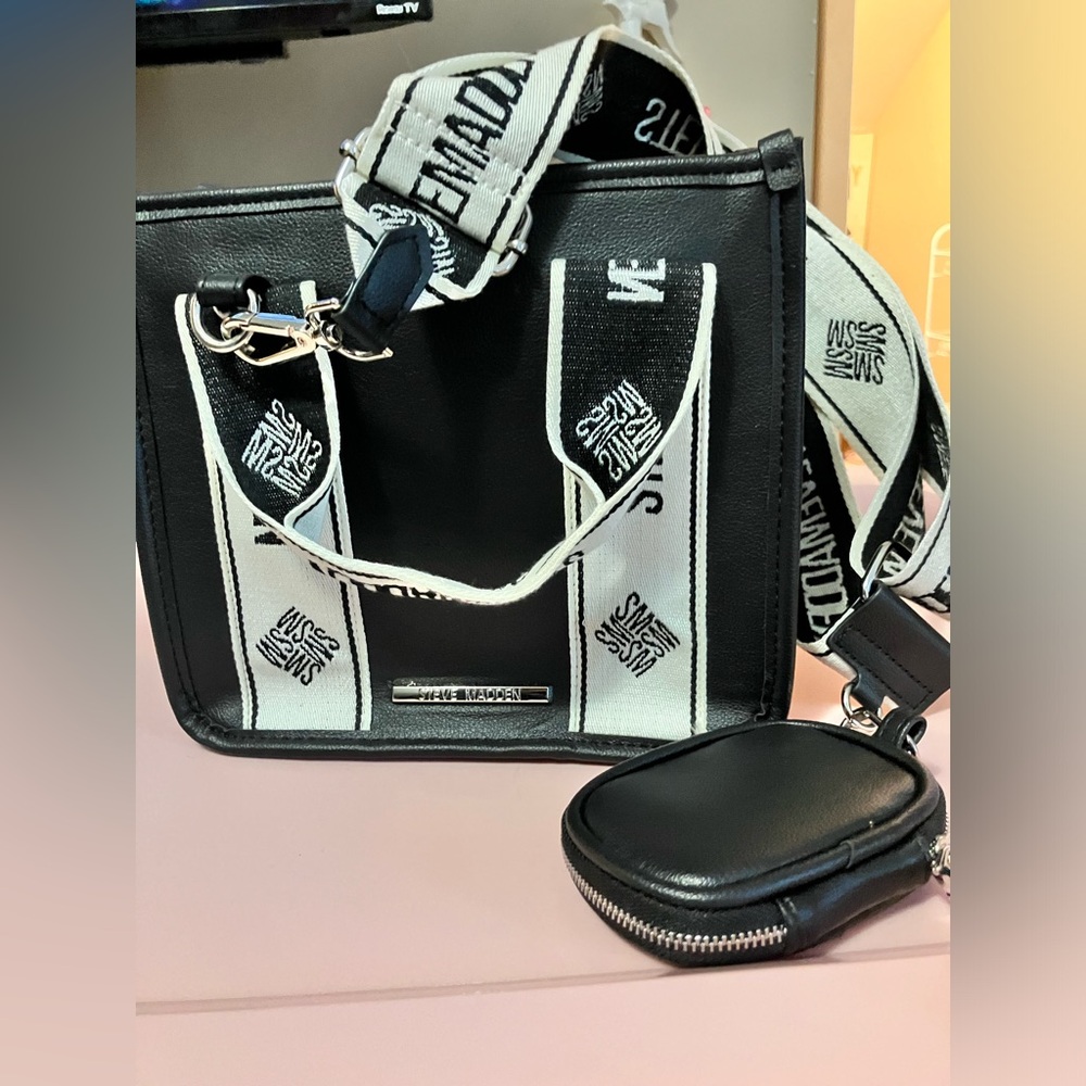 Steve Madden purse